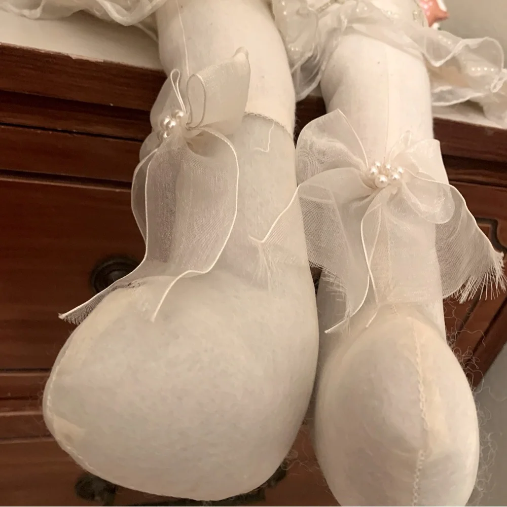 Soft Sculpture Angel Doll Christmas - Picture 5 of 10